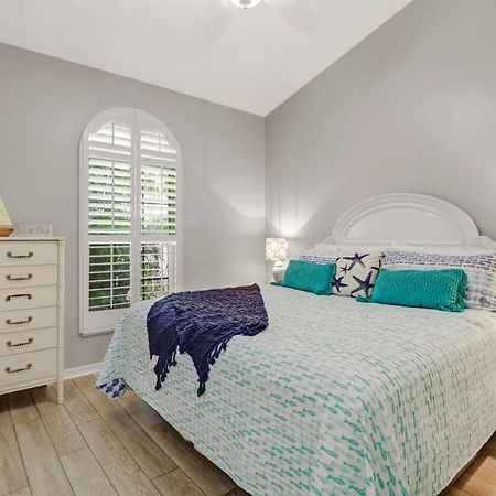 Cozy Beach House - 5 Minutes From Vanderbilt Beach North North Naples Exterior foto
